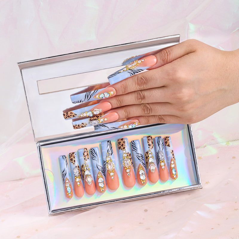 Toussaint’s Dream Handmade Nails MG569