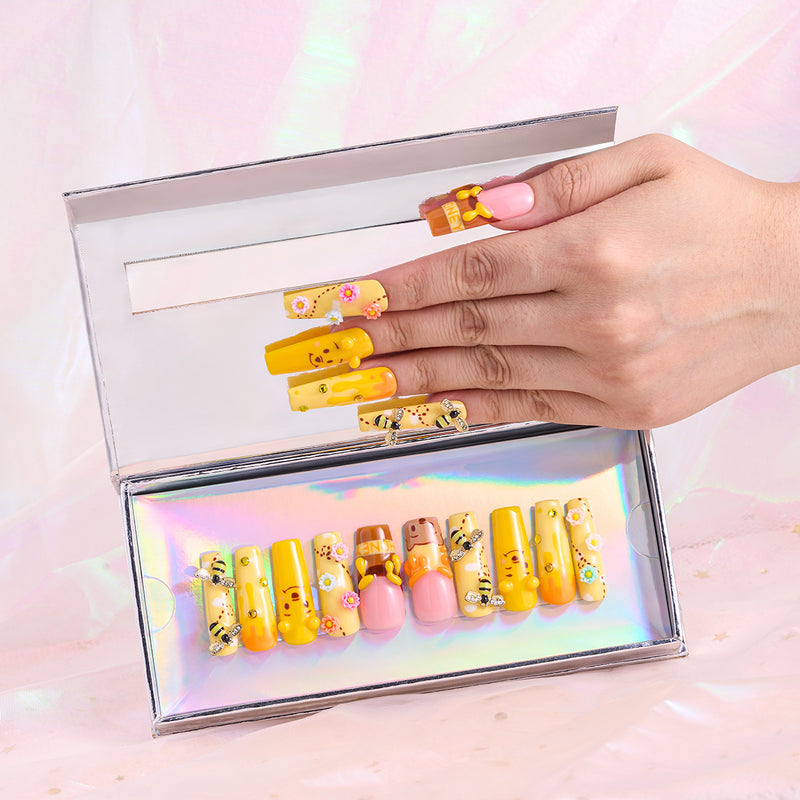 Honey Frolic Dance Handmade Nails MG591