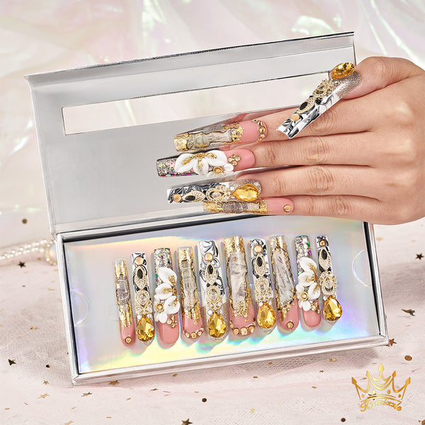 The Franklin Charm Handmade Nails MG400