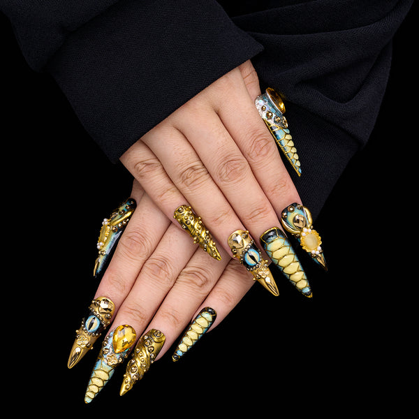 Mystic Scale Handmade Nails MG582