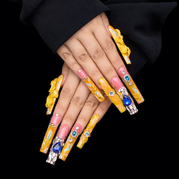 Sunlit Gleam Handmade Nails MG589