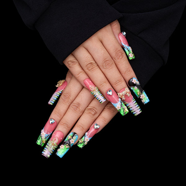 Electric Bloom Handmade Nails MG572