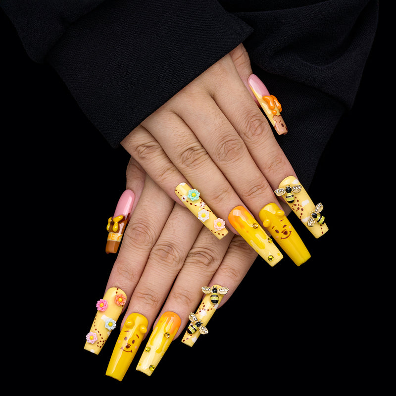 Honey Frolic Dance Handmade Nails MG591