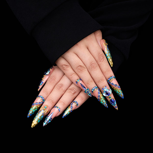 Ocean Feather Handmade Nails MG540
