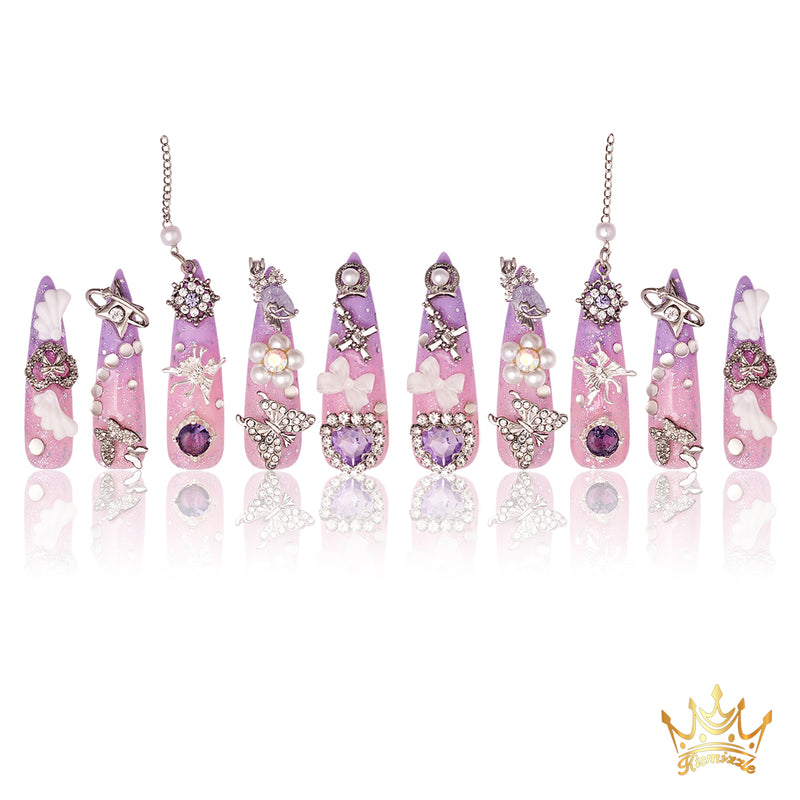Violet Traces Handmade Nails MG401