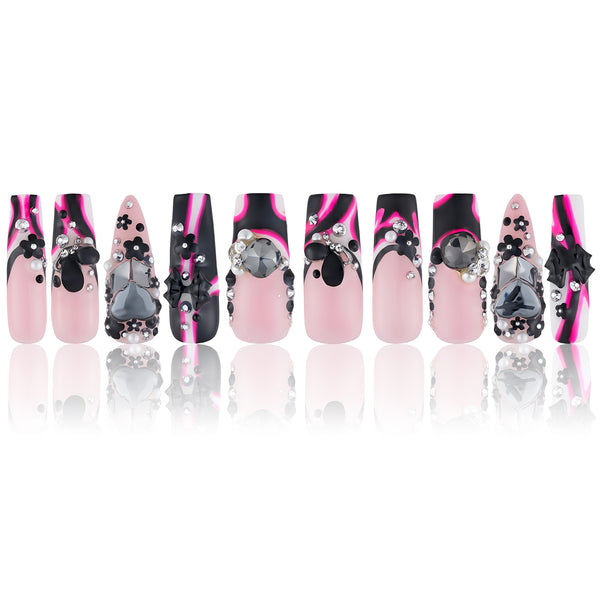 Midnight Spell Handmade Nails MG495